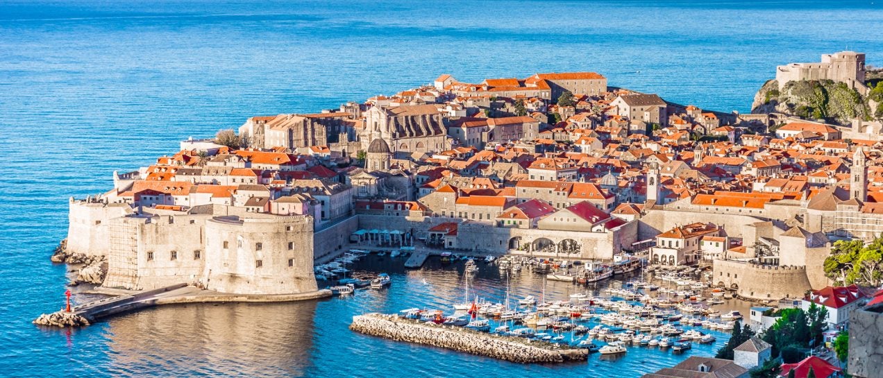 Dubrovnik colorful port houses